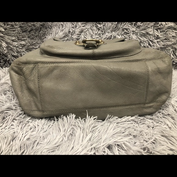 Michael Kors • Gray Hobo Bag • Used - Picture 4 of 8